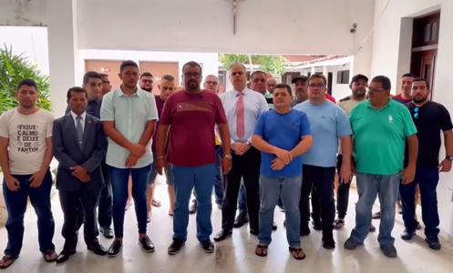 Representantes do sindicato em nota de repúdio